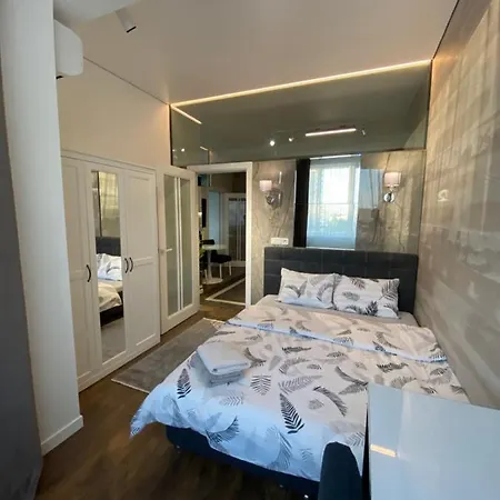 Апартаменты Rentnow Ultracentral Lux
