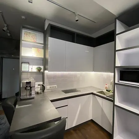 Rentnow Ultracentral Lux
