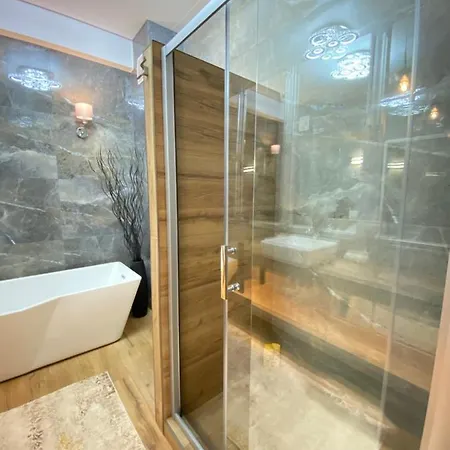 Rentnow Ultracentral Lux * Кишинёв